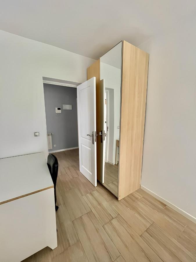 مدريد Centrico Aire Acondicionado 3 Habitaciones Zona Aparcamiento Gratuito المظهر الخارجي الصورة